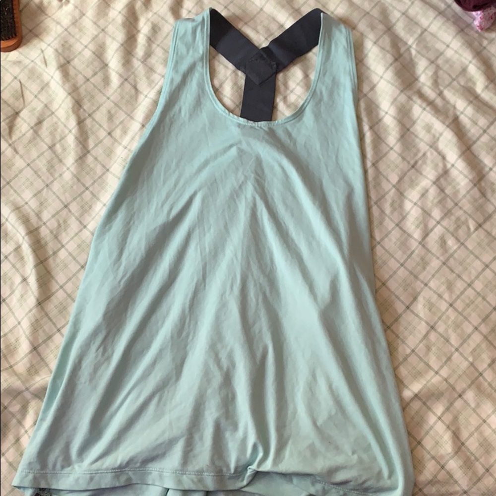 Workout tank top